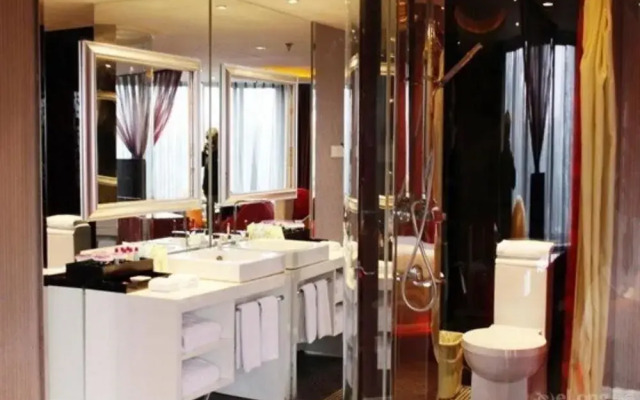 Milan Hotel