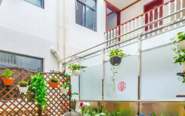 Wu Xi Man Ju Hu Pan Hotel