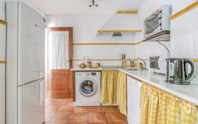 Comfy Holiday Home in Carcabuey With Patio