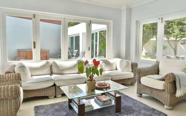 Abington Manor - Fish Hoek Guesthouse