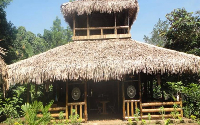 Golden Sunrise Hotel