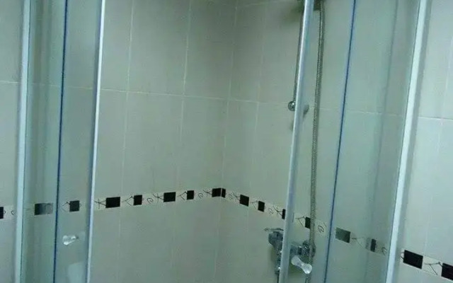 Apartment M
