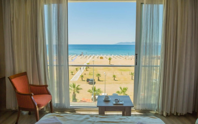 Acem Hotel