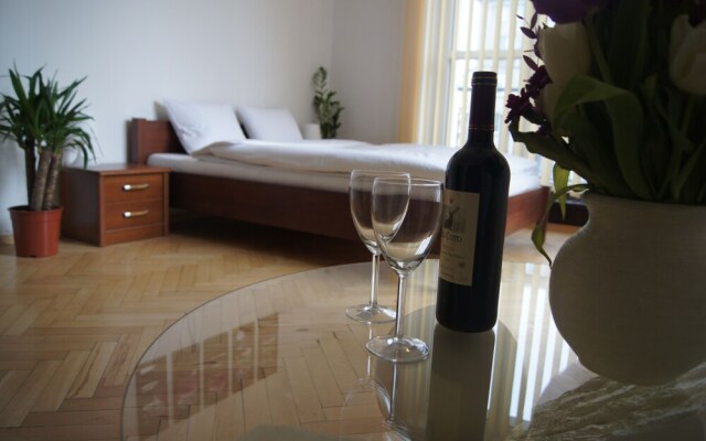 Krucza by Rental Apartments