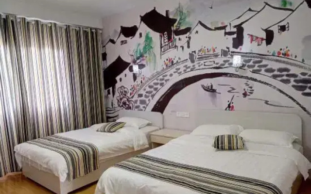 Fuliang Impression Lili Theme Inn