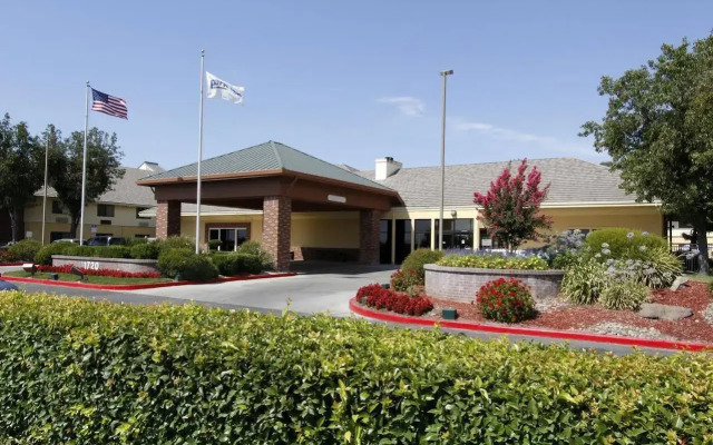 Ramada Modesto