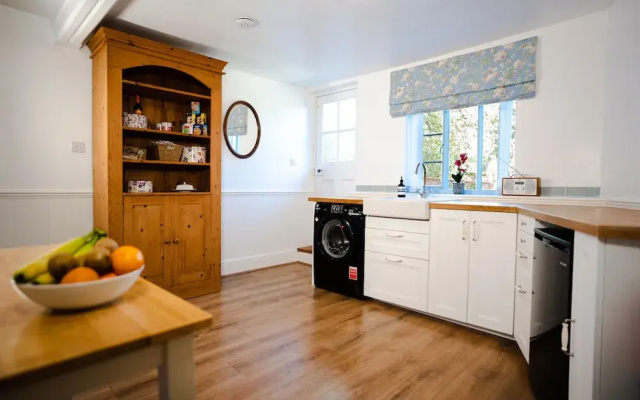 Hovell Hall B&B