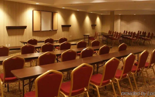 SureStay Plus Hotel by Best Western Salida