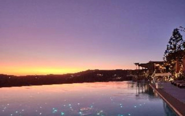 Myconian Utopia Relais & Chateaux