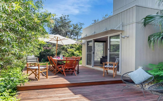 Sunshine Beach House-25 Metre Walk To The Beach