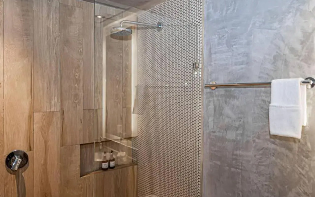 Brand New Tuk Tulum 2 Br Condo