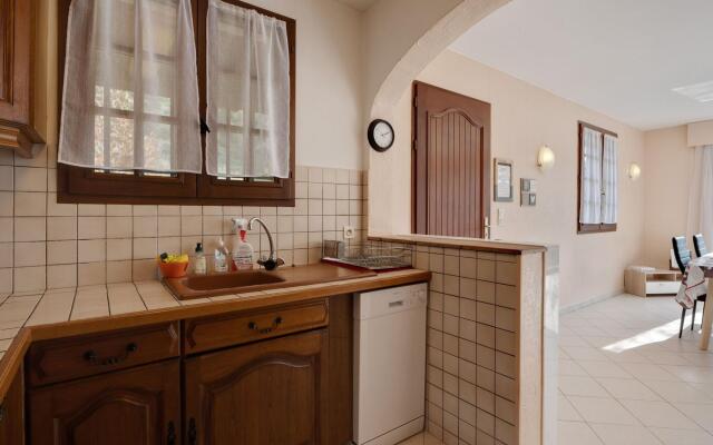 Tranquil Apartment in Drap with Garden