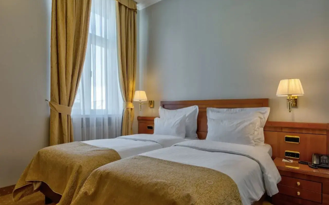 My City Hotel