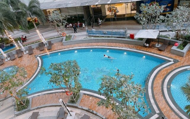 Lyshing Apartment in Vinhomes Luxury Landmark