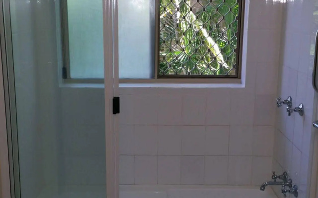 Santalina On Hervey Bay