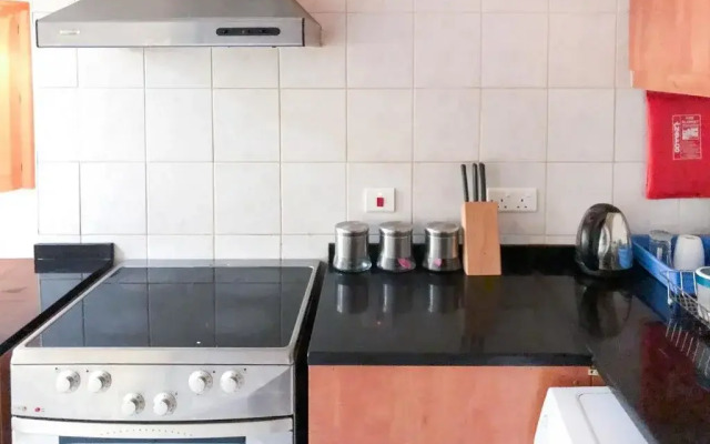OYO 103 Home Classy 1BHK Apartment