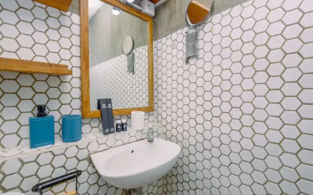 Comfort Living 1Br At Pakubuwono Terrace Apartment