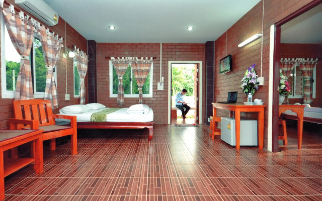 I Din Lake View Resort Nakhon Nayok