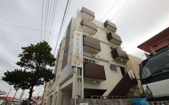 Seven House Urasoe