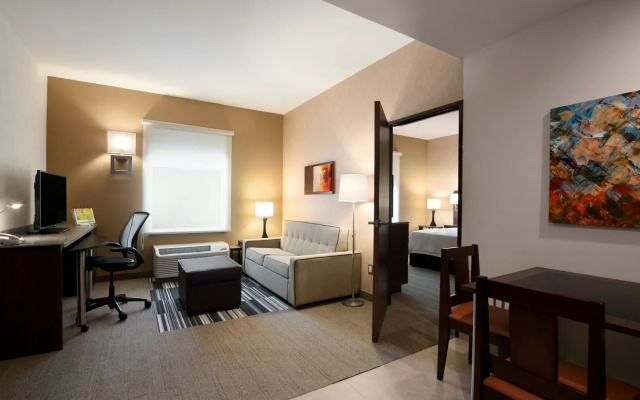 Homewood Suites by Hilton Queretaro, Mexico