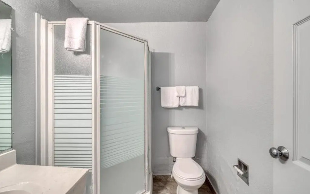 OYO Hotel Houston Southwest I-69