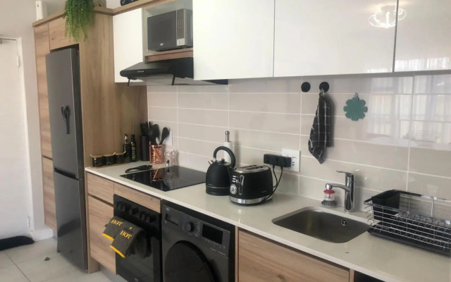 Luxurious Waterfall 1 bedroom Condo With Free Uncapped Wifi