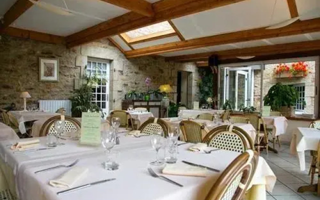 Logis Relais De Kergou