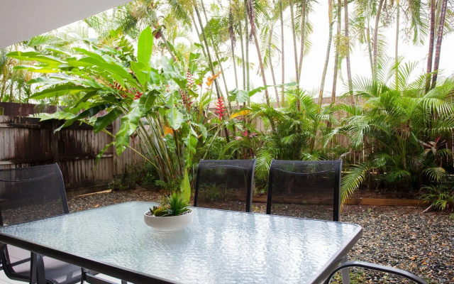 Seaforth Apartments