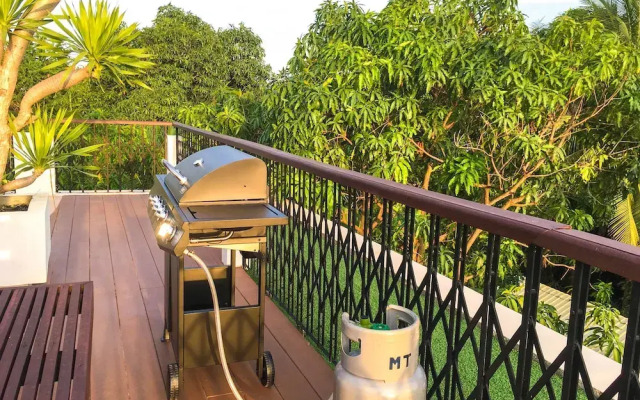 Villa Eternal, Private Pool, 3 Floors & Rooftop Terrace