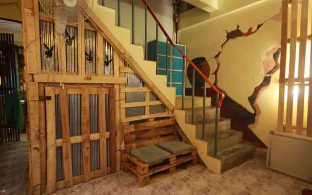 Pak-Inn Hostel Hat Yai