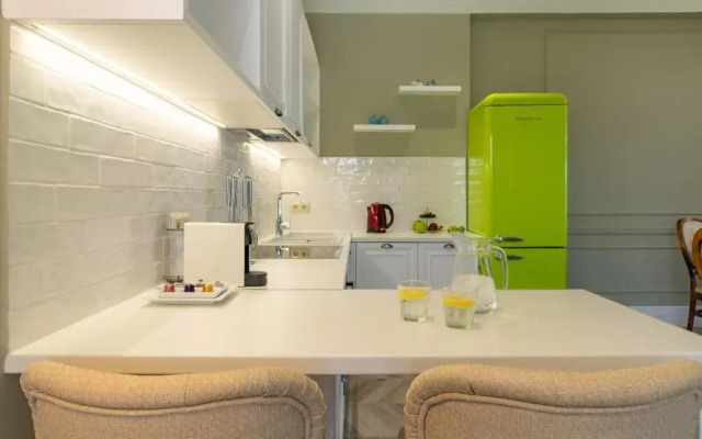 Ormos Luxury Suites Elia