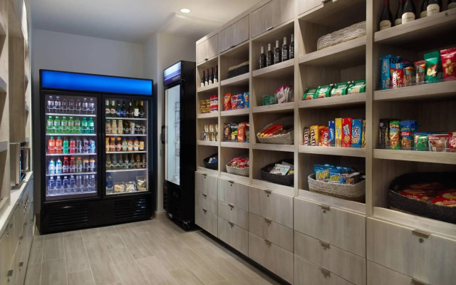 Courtyard by Marriott Miami Coconut Grove