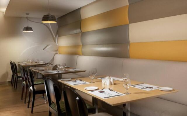 Atiram Olaya Suites Hotel