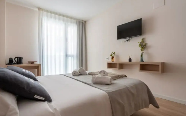 Limehome Barcelona Carrer de Besalú 82