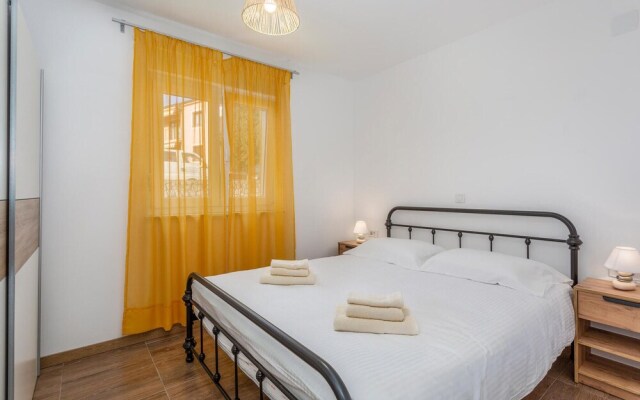 Nice Apartment in Rijeka With Wifi and 1 Bedrooms