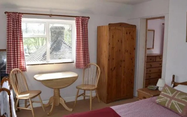 Flossie's B&B