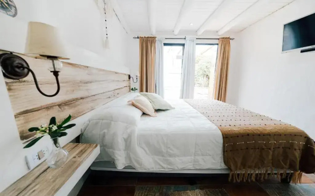 La Mexicana Suite And Beach
