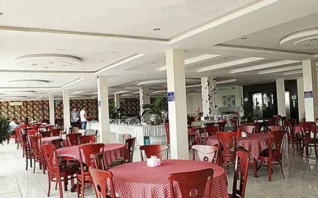 Hanh Phuc Hotel