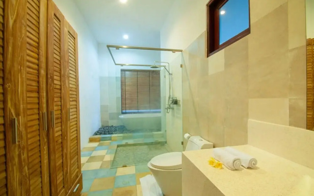 Flamboyant Villa Ubud
