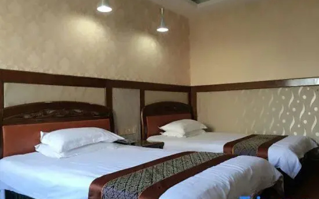 Tonglu Hefengyuan Hotel