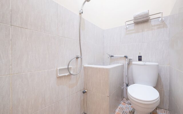 Rumah Nugraha Hotel Syariah by OYO Rooms