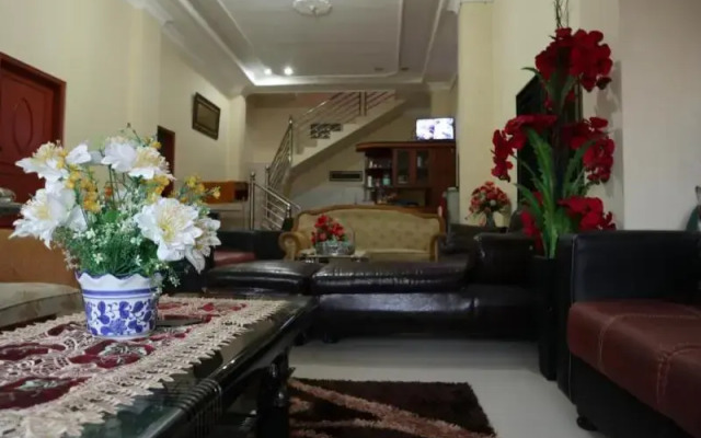 OYO 90982 D'rizs Homestay
