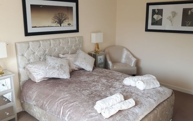 Beautiful 50 Riverun