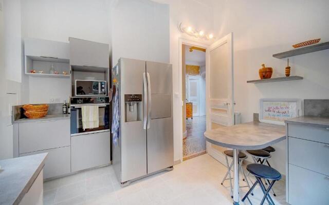 IMMOGROOM - Villa in the city center with terrace- garden- CONGRESS/BEACHES