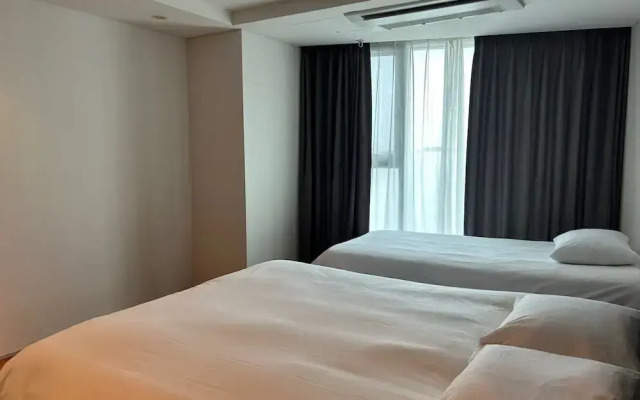 Sungsan Marina
