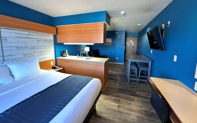 Microtel Inn & Suites by Wyndham Tomah