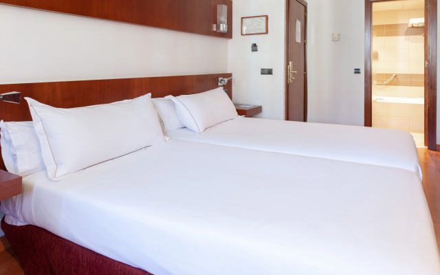 Senator Huelva Hotel