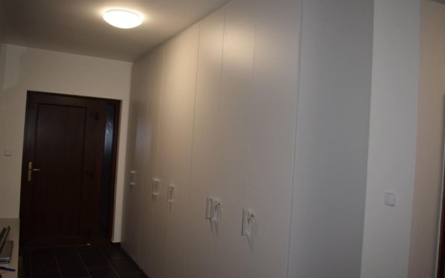 Lesany Sljk425 in Le any