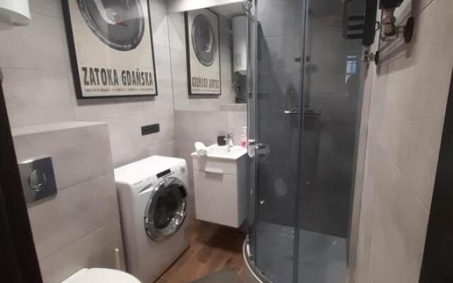 Apartment in Old Town - view of Mariacki Church