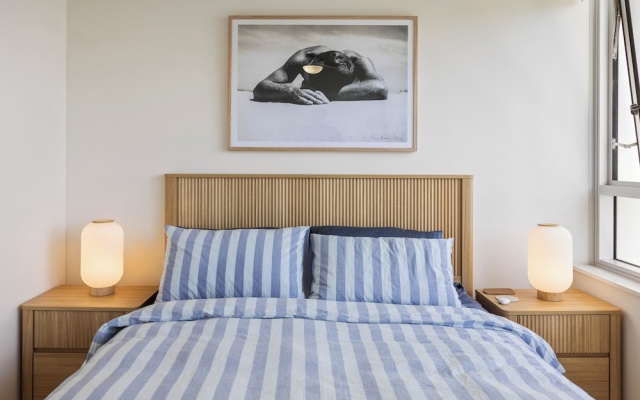 Ambassador 19 Beachside Burleigh Heads – Guest Rooms – Gold Coast